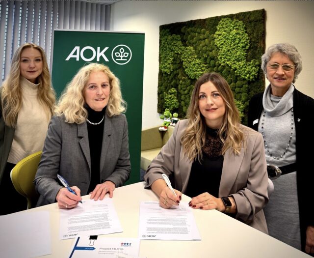 Unterzeichnung des Kooperationsvertrags für das Projekt "MUTIG"